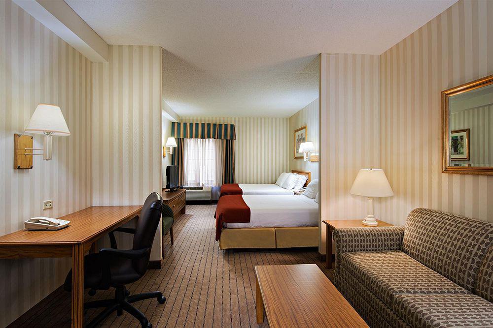 Holiday Inn Express Philadelphia Ne - Langhorne By Ihg Kamer foto