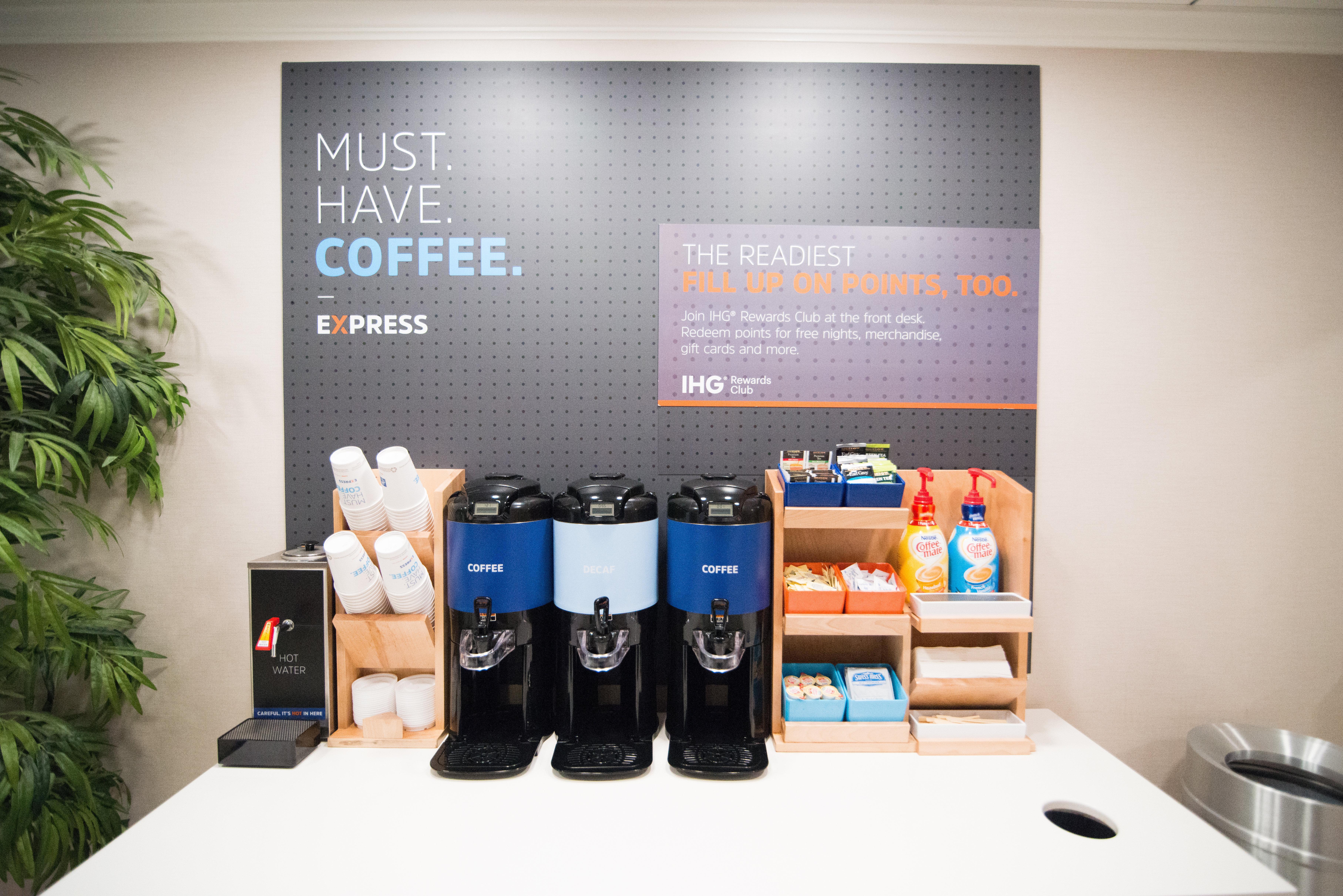 Holiday Inn Express Philadelphia Ne - Langhorne By Ihg Buitenkant foto
