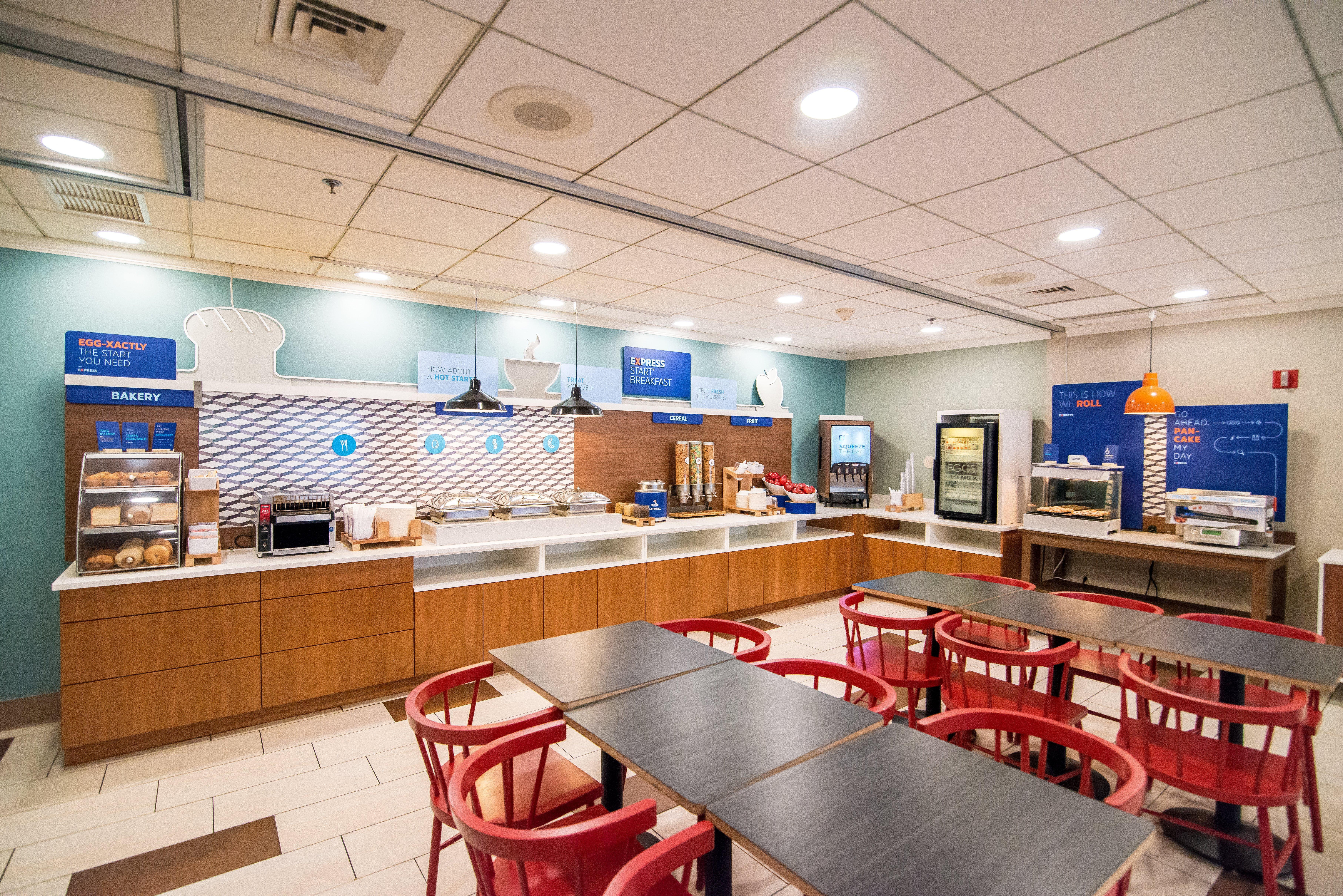 Holiday Inn Express Philadelphia Ne - Langhorne By Ihg Buitenkant foto
