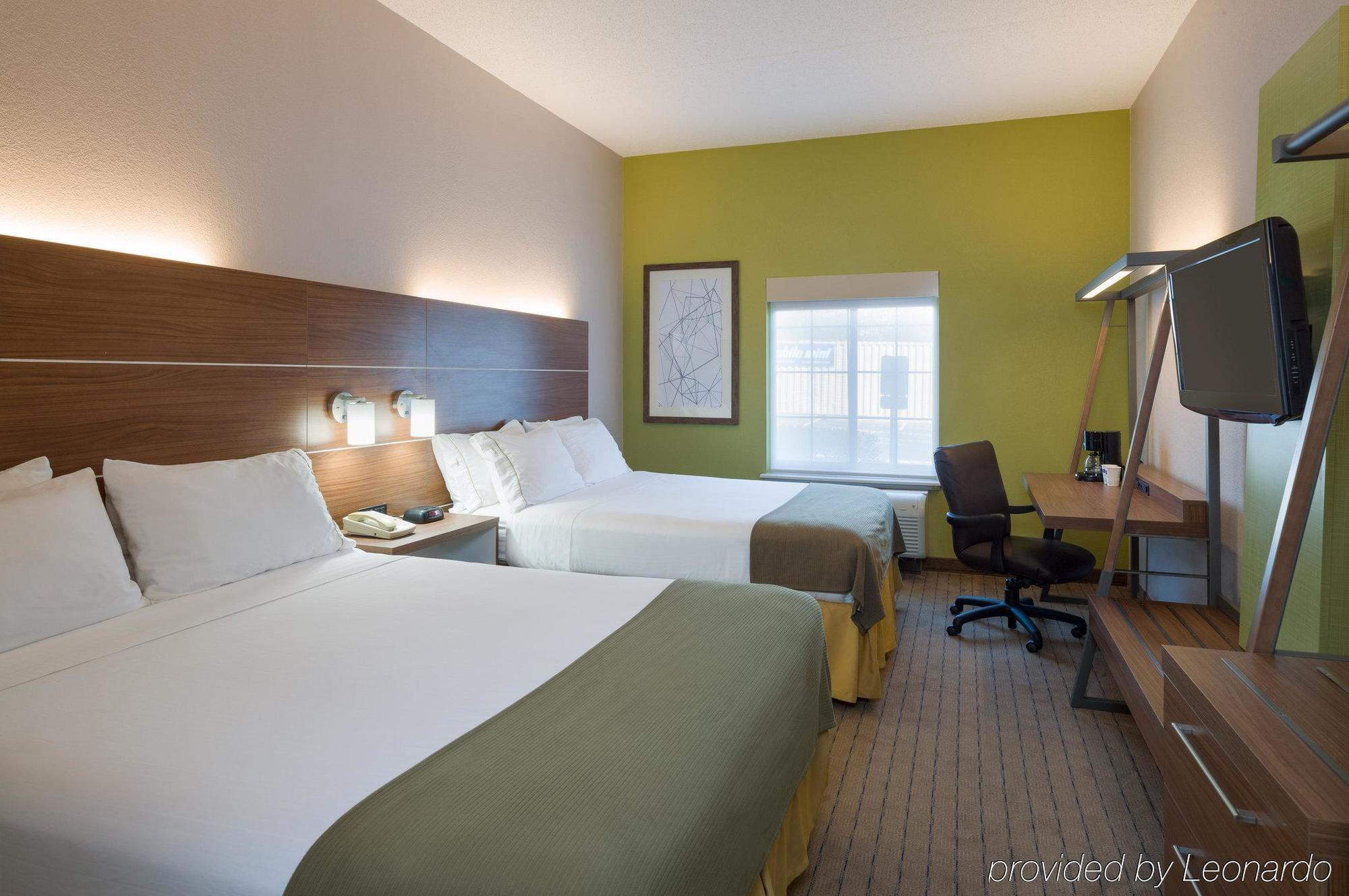 Holiday Inn Express Philadelphia Ne - Langhorne By Ihg Buitenkant foto