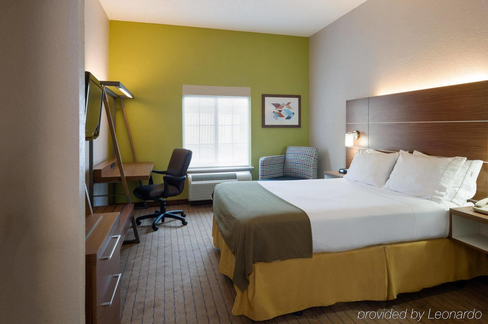 Holiday Inn Express Philadelphia Ne - Langhorne By Ihg Buitenkant foto