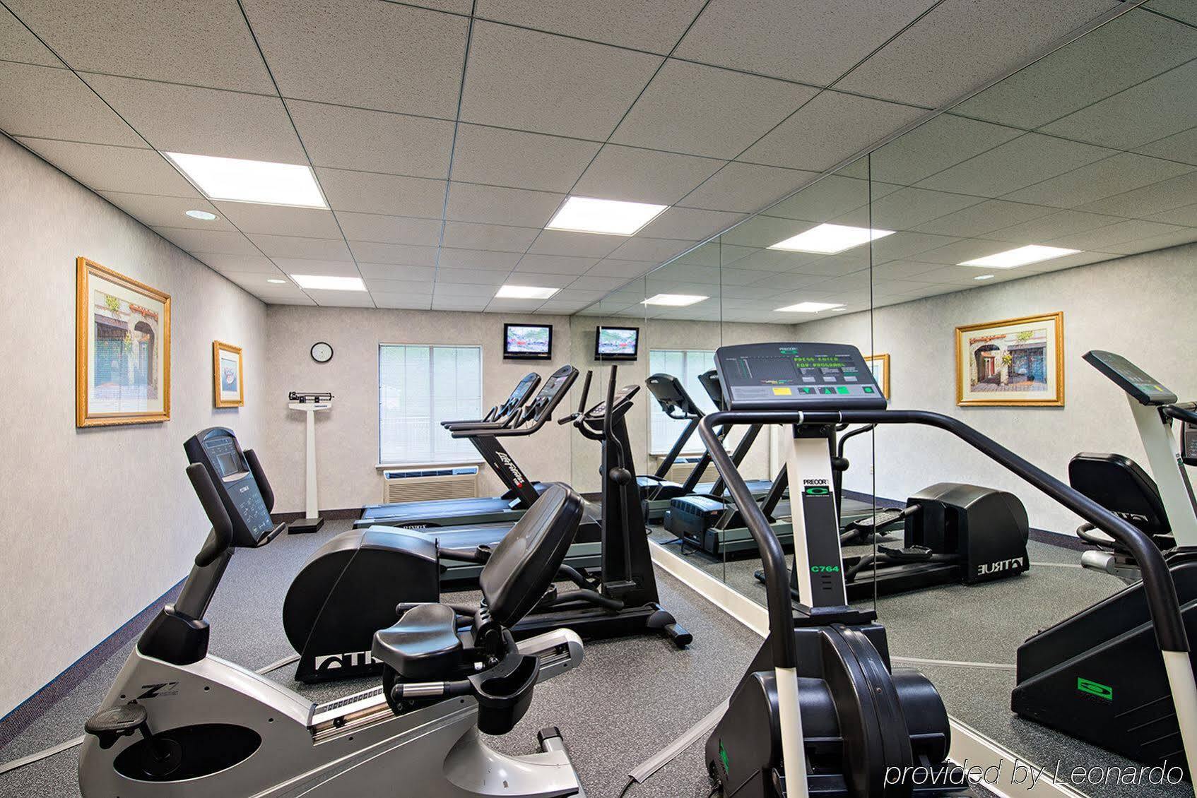 Holiday Inn Express Philadelphia Ne - Langhorne By Ihg Buitenkant foto